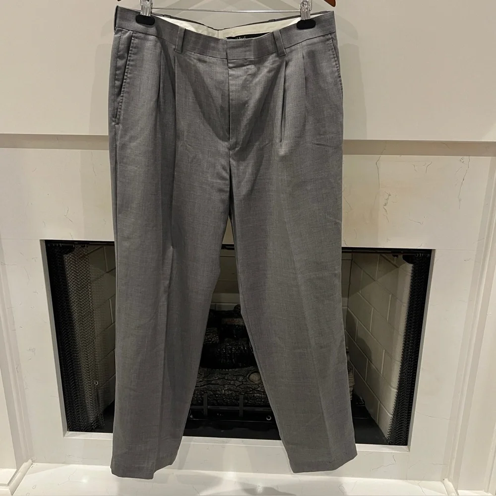 L.L. Bean 100% Wool Classic Fit Pants, Gray Size 37x32 Business, VTG Slack